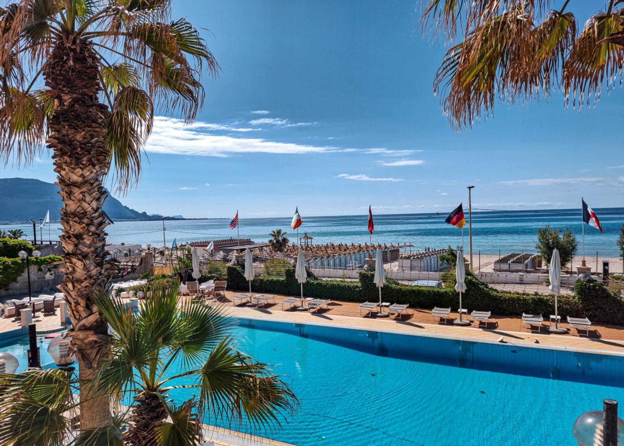 Hotel Sirenetta Isola delle Femmine Luaran gambar