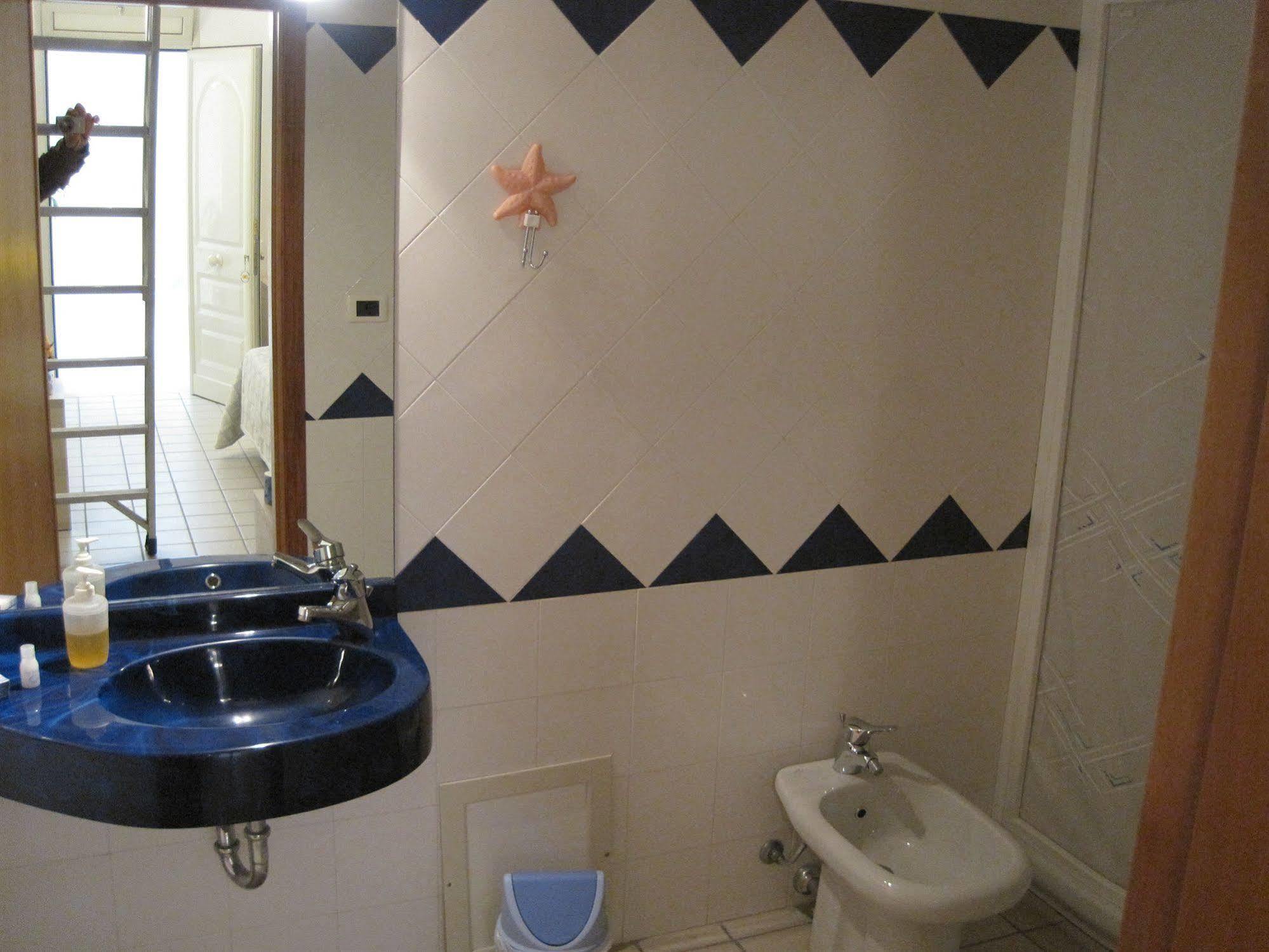 Hotel Sirenetta Isola delle Femmine Luaran gambar